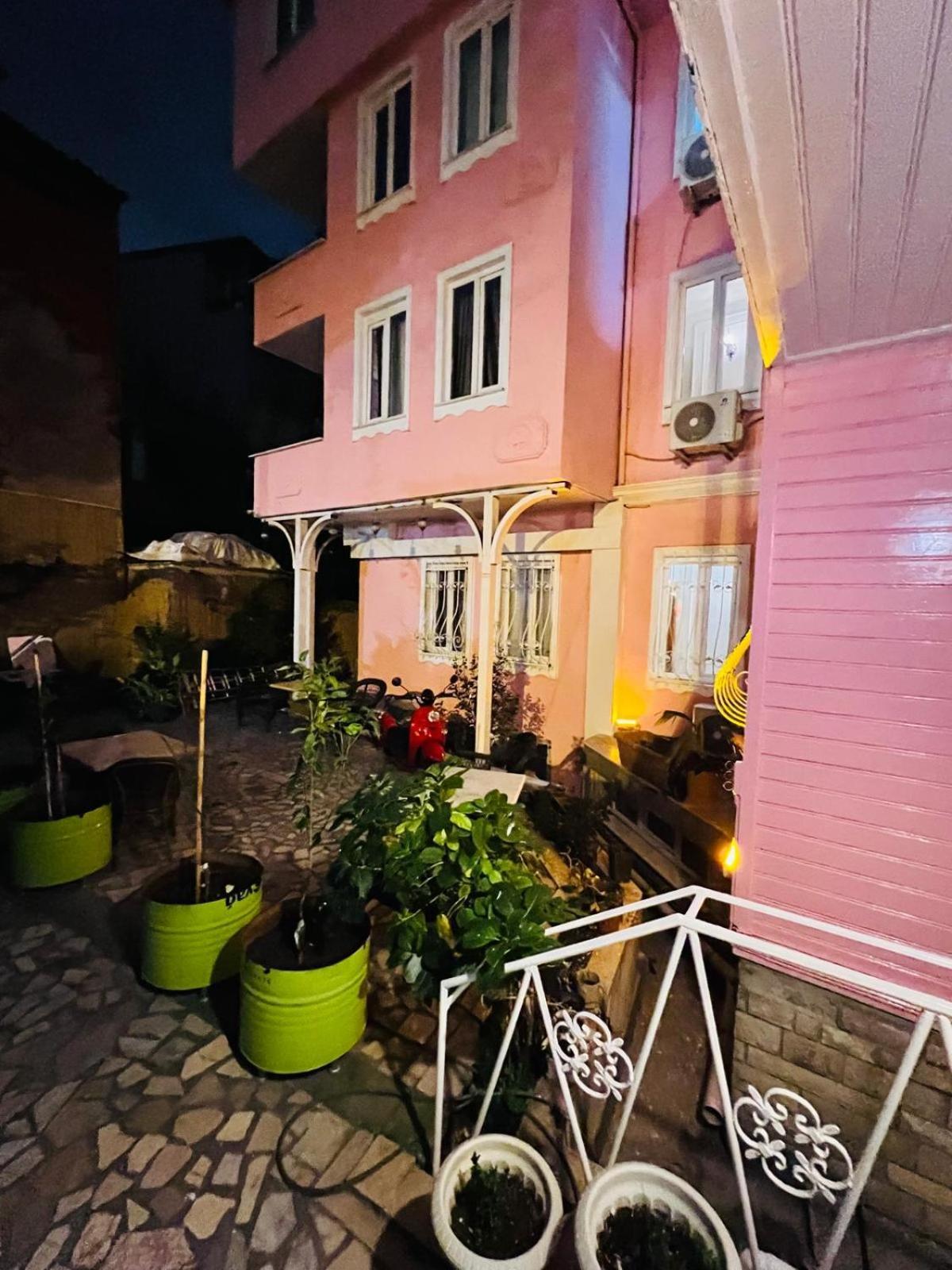 Pembe Koesk Old City Center Istanbul Bagian luar foto