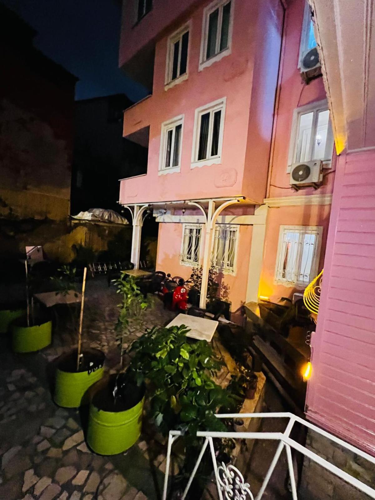 Pembe Koesk Old City Center Istanbul Bagian luar foto